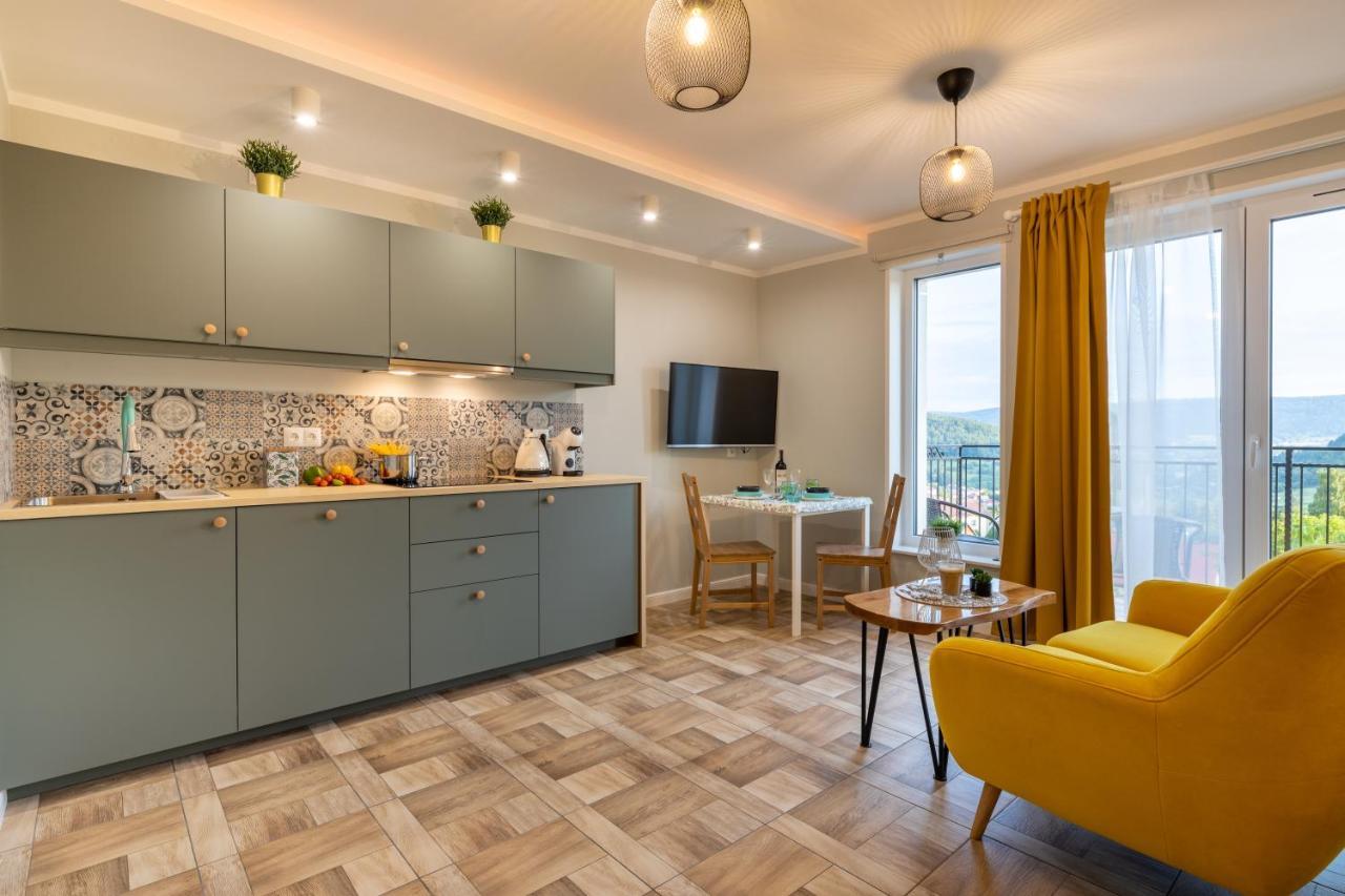 Villa Kasztelan Apartamenty Ustrzyki Dolne Εξωτερικό φωτογραφία