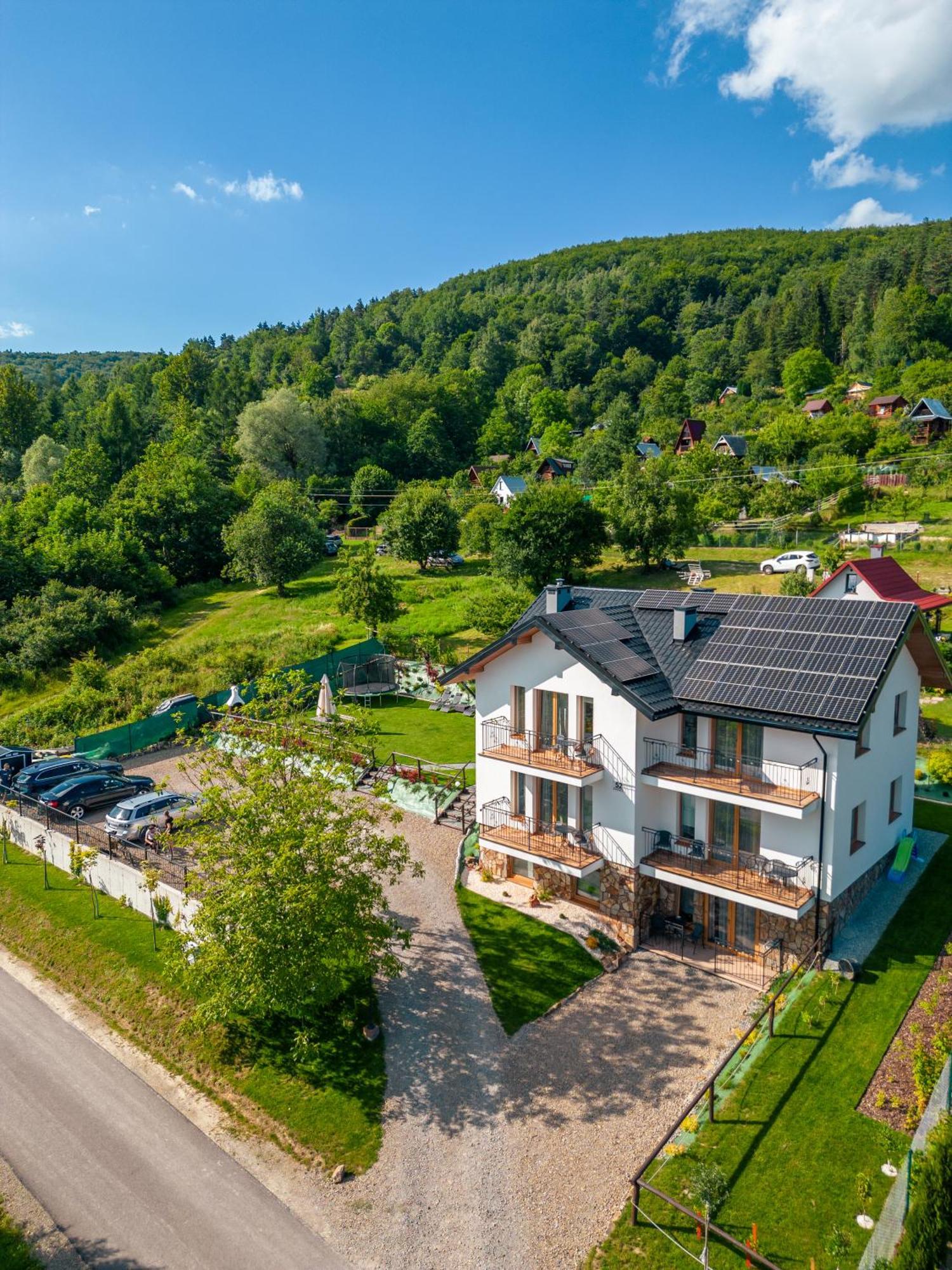 Villa Kasztelan Apartamenty Ustrzyki Dolne Εξωτερικό φωτογραφία